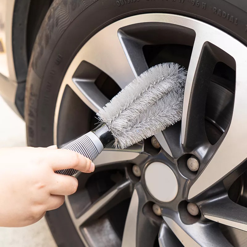 Familyhouse Wheel and Rim Brush - Long Flexible Microfiber Chenille Car  Vehicle Wheel Washing Cleaning Brush (Blue)