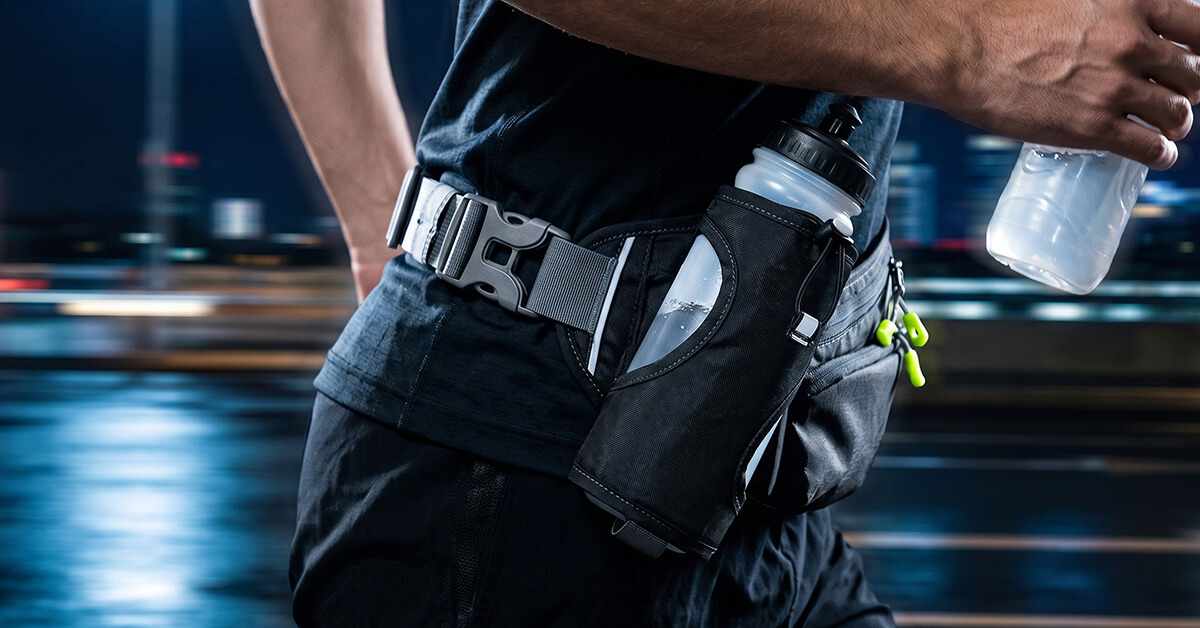 45-Degree Bottle Cage Prevents Spills While Running